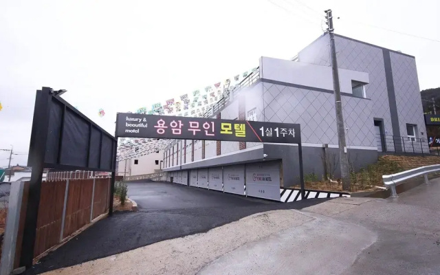 Cheongdo Car Self Check-in Motel