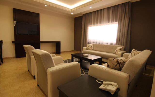 Sand Beach Suites(Families only)