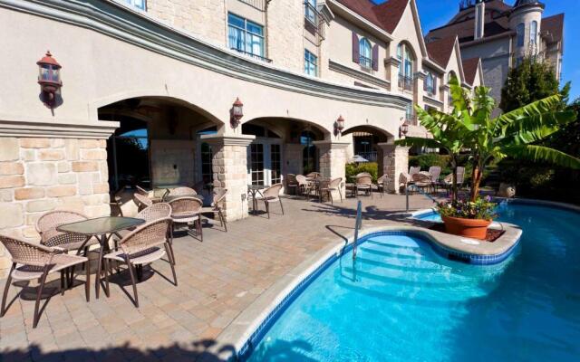 Le St-Martin Hotel & Suites Laval