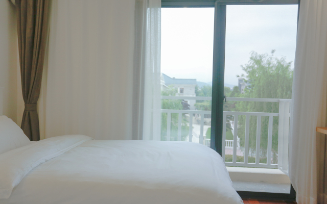 Ejoy International Youth Hostel