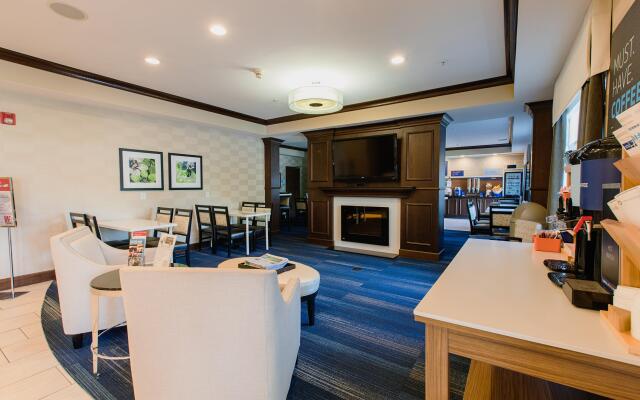 Holiday Inn Express Bothell by IHG
