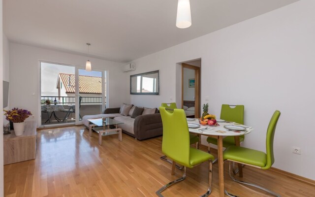 Apartment Neno