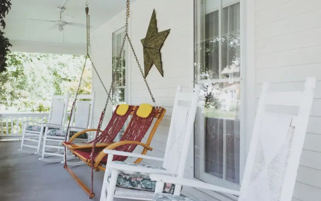 Riverwind Inn Bed and Breakfast