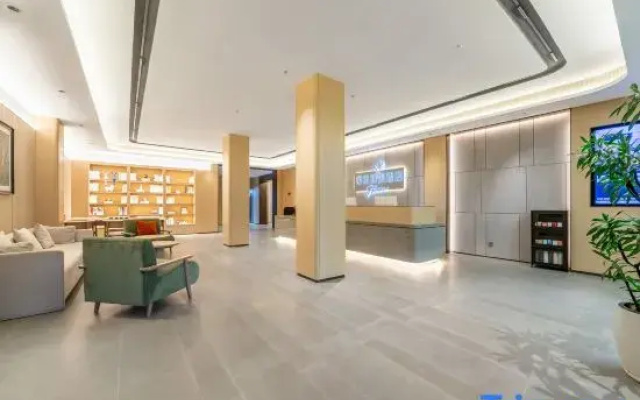 Yinza Hemei Hotel (Jinan Yanzishan Road Shandong University)