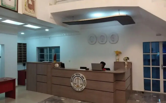 Dealings Hotel and Suites