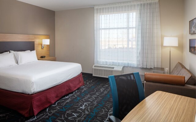 Holiday Inn Express & Suites Midland South I-20, an IHG Hotel