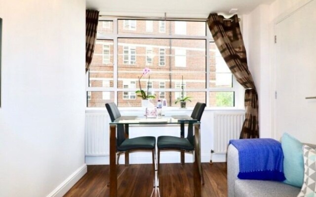 Nell Gwynn House Apartment 420