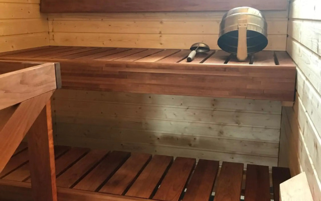 Apartment Rentun Maja