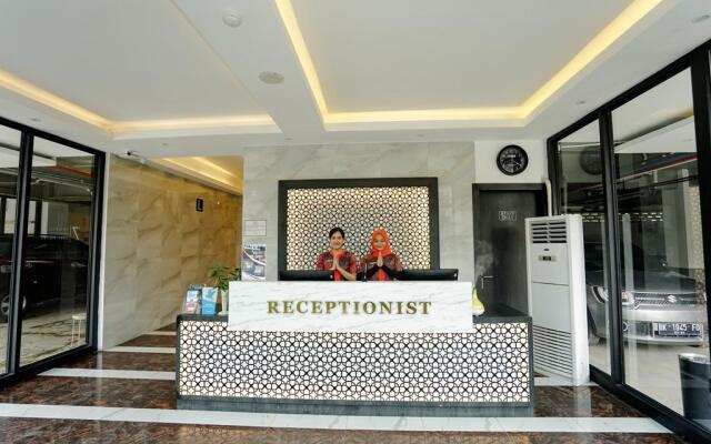 Deli Hotel