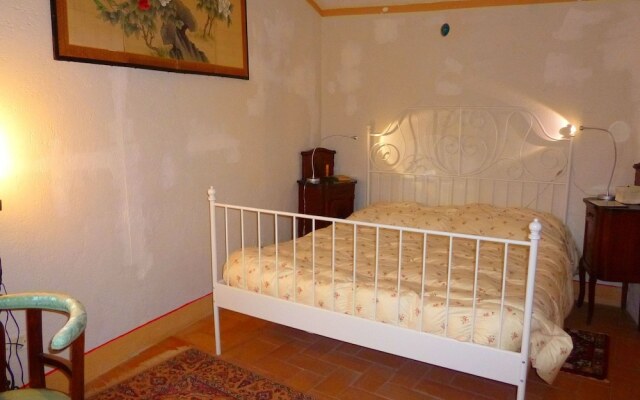 Lovely Holiday Home In Sorano Italy Near Forest