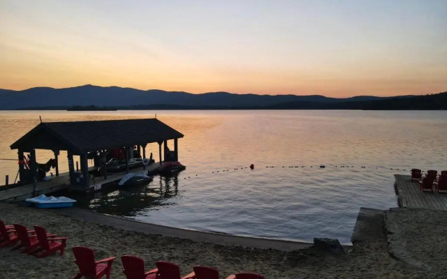 The Stone Gate Resort