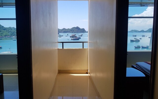 Thu Ha Hotel Catba