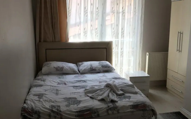 Apartman Suit
