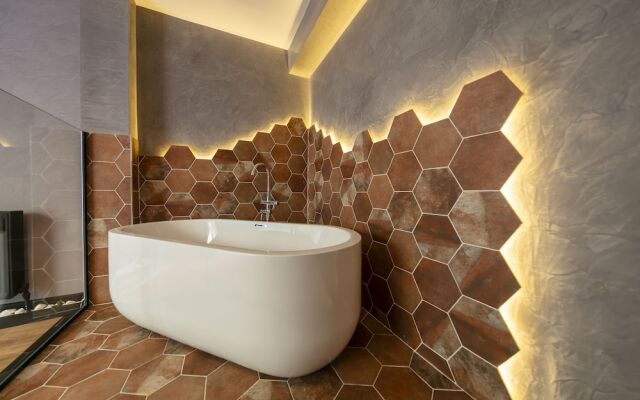 Hexa Suites Hotel