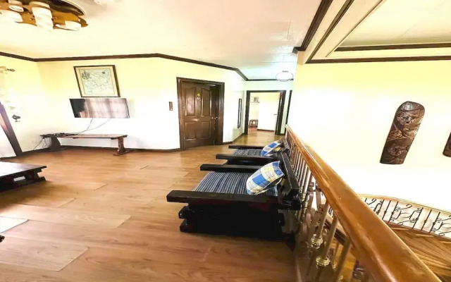 Villa Adelle At Silang