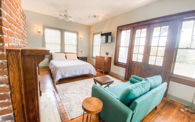 Charming & Central Executive Rentals