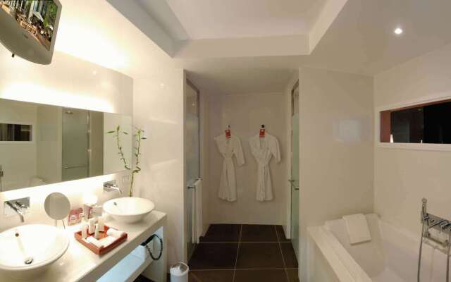 Monte-Carlo Bay Hotel & Resort