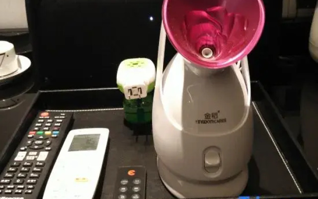 Classic Holiday Hotel (Tianjin Xiqing University Town)