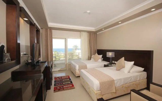 Maamura Palace Hotel