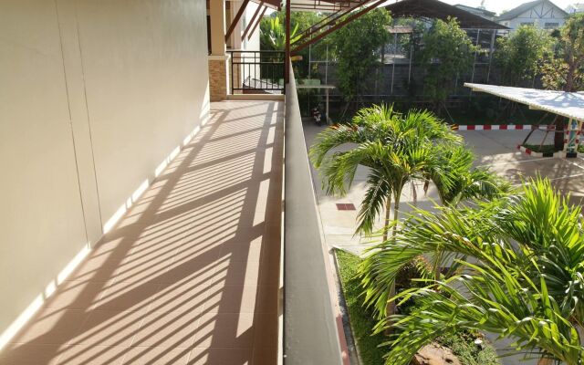 U Duay Gan Garden Home