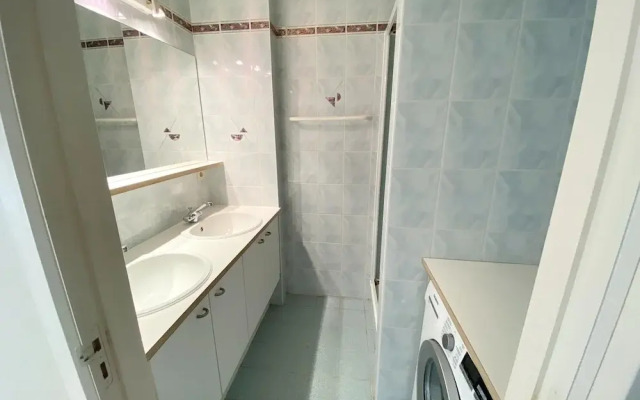 Apartment in Nieuwpoort With Ocean Views