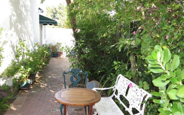 The Oval Bed and Breakfast