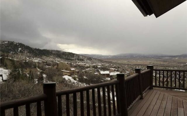 Ponderosa 6 Br Home by RedAwning