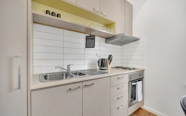113 Hoddle