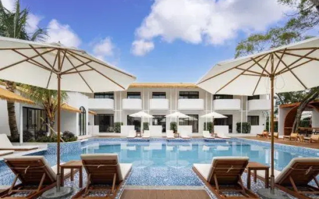 Luxury Wave‘s Home