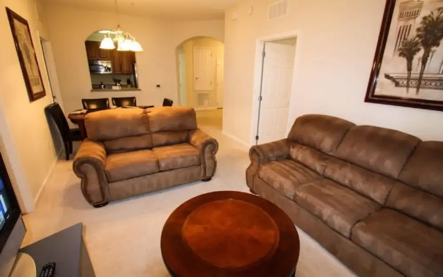 4114 Vista Cay