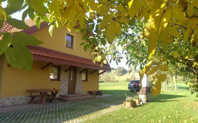 Apartament Pod Garbem