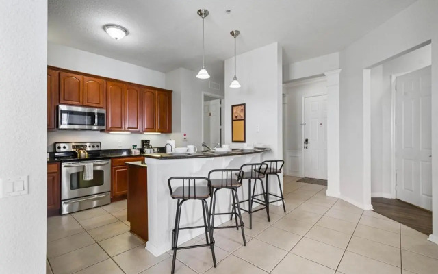 4816 Cayview Avenue #407