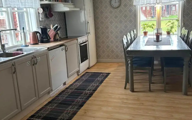 Bull-August gård vandrarhem/hostel