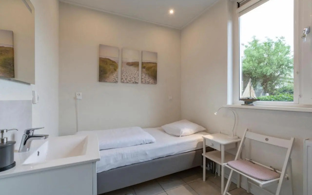 Comfy Beachside Holiday Home
