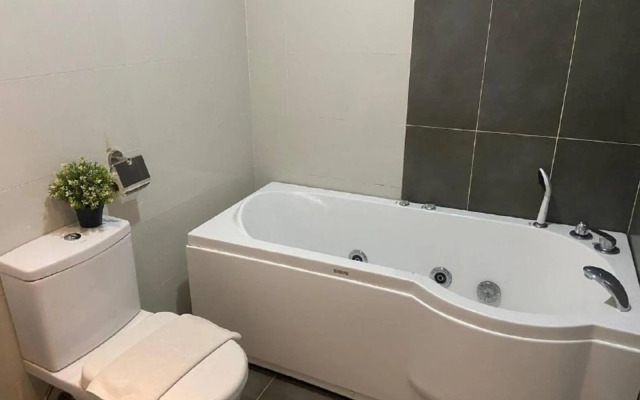 Asia Like Boutique Hotel