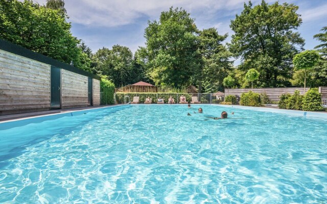 Cozy Bungalow in Harderwijk With a Shared Pool