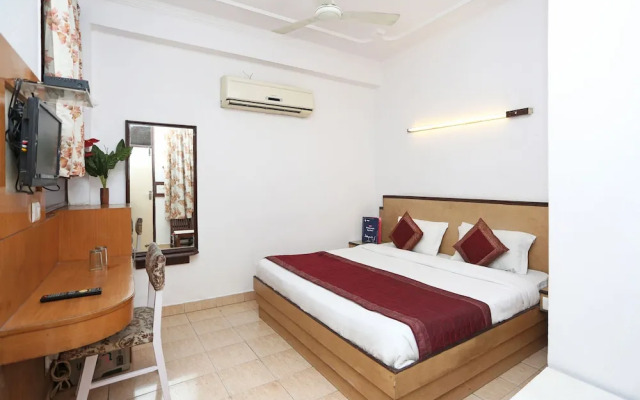 OYO 3472 Hotel Rama Inn