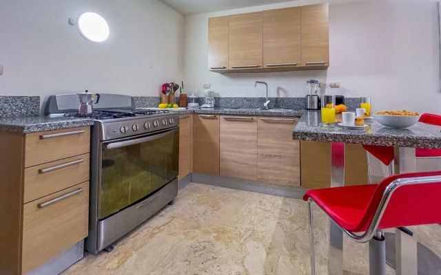 Cute Apartment Only Steps From the Beach