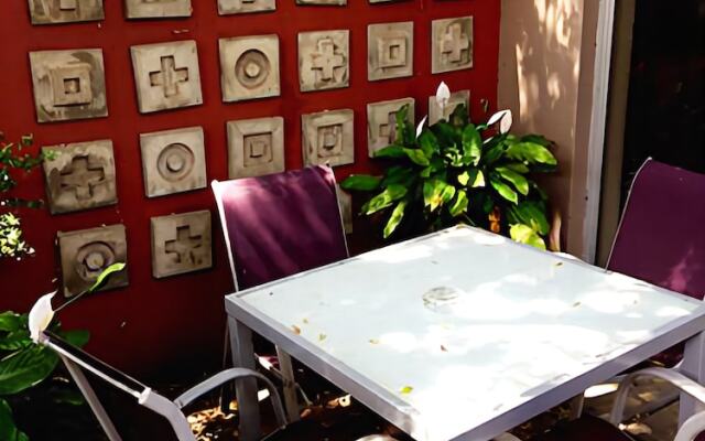 Saffron Guest House