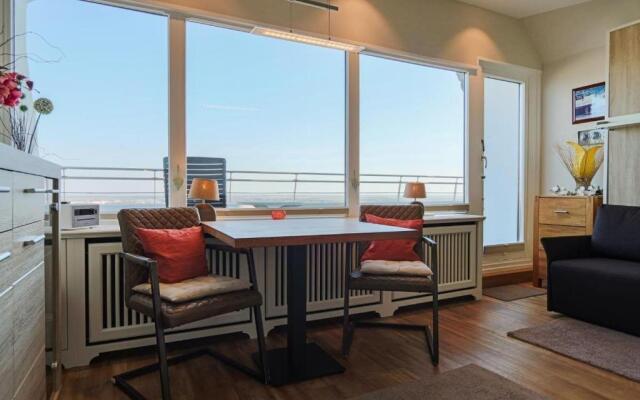 Metro-335-mit-Traumblick-ueber-die-Insel