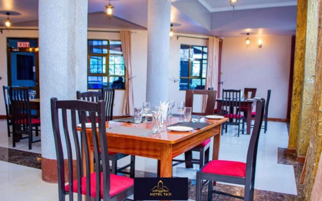 Hotel Taji