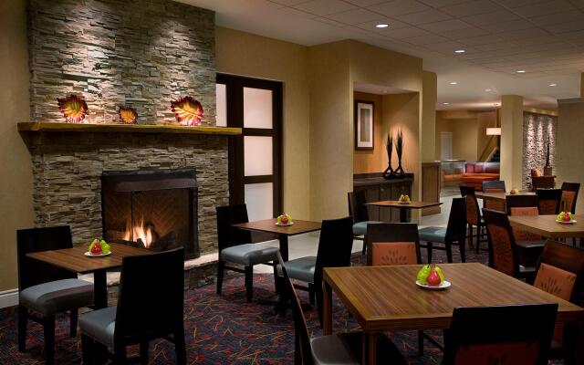 Residence Inn by Marriott Kingston Water's Edge