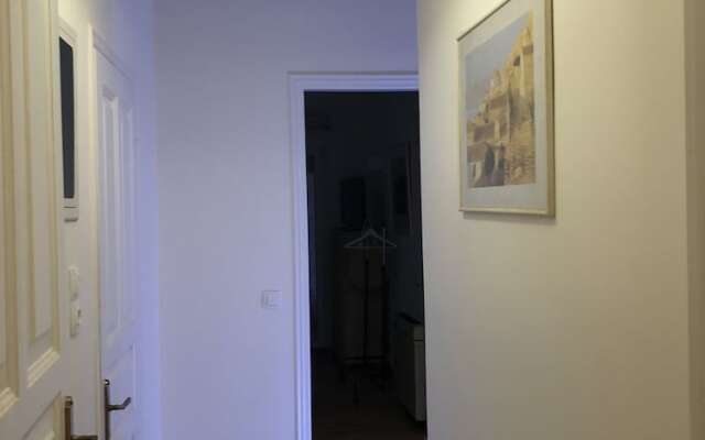 Luxury Apartment Sea View Garden Parking