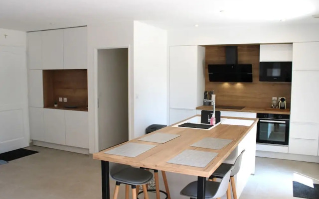 Holiday Home With Large Garden and Pool