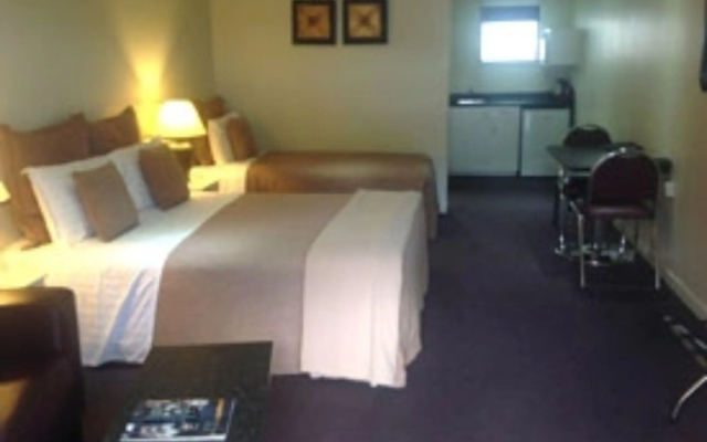 Central Park Motor Inn