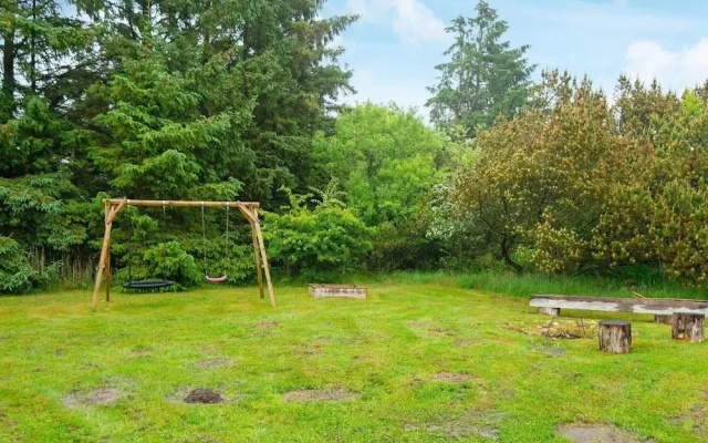 6 Person Holiday Home in Frostrup