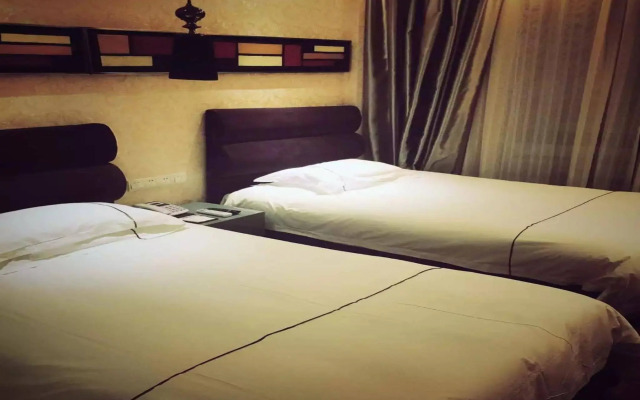 Yiwu Baiheng Hotel