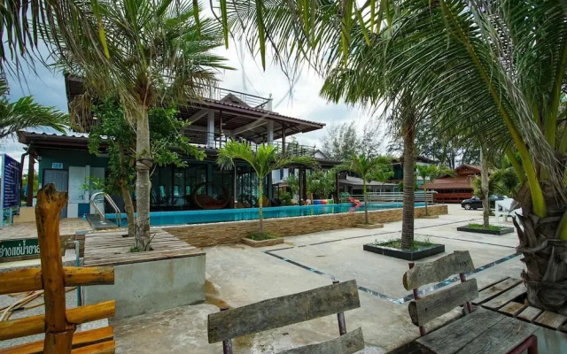 Veerada Boutique Home