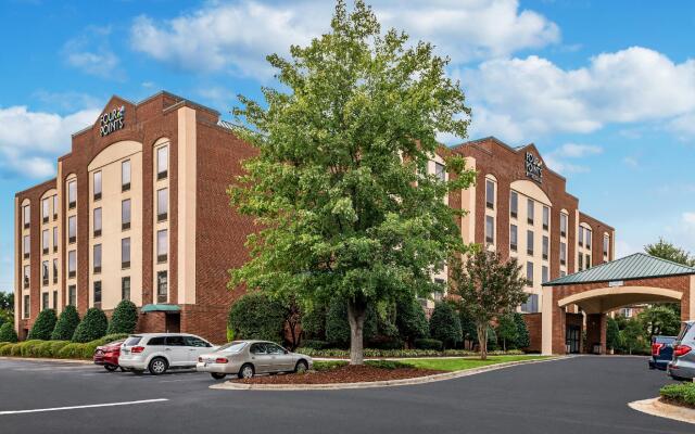 Four Points by Sheraton Greensboro Airport
