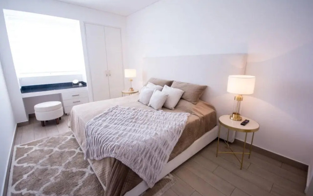 Real View Towers E906 by Casago